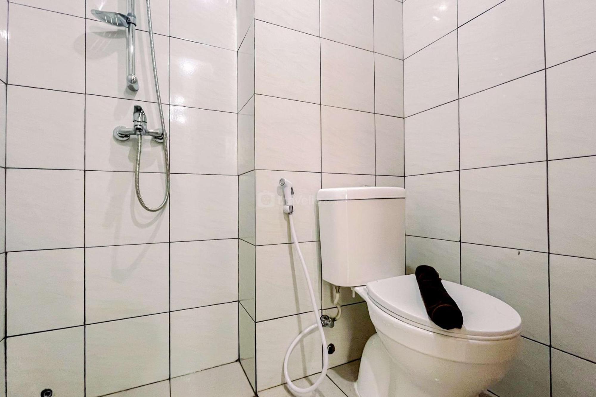 Comfortable 1Br Apartman Makassar Kültér fotó